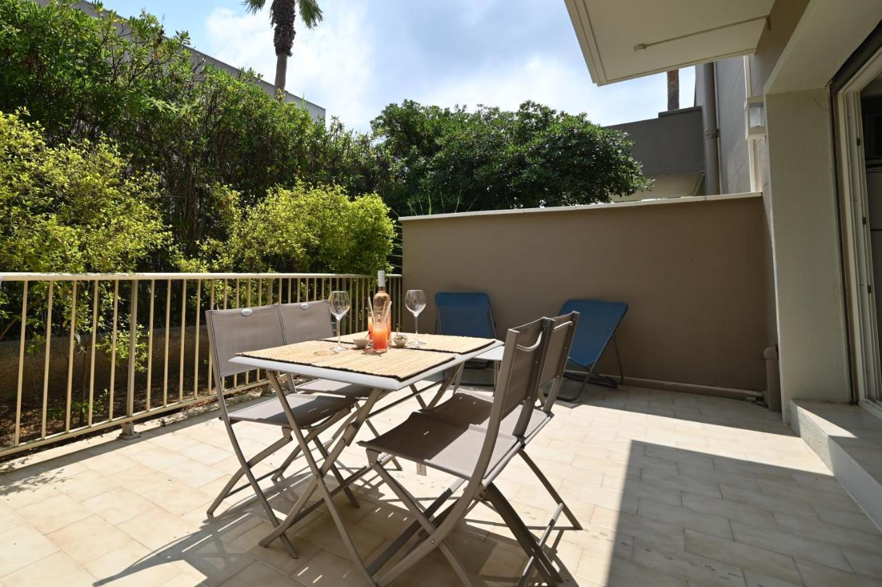 Residence La Menado Cavalaire-sur-Mer Exterior photo