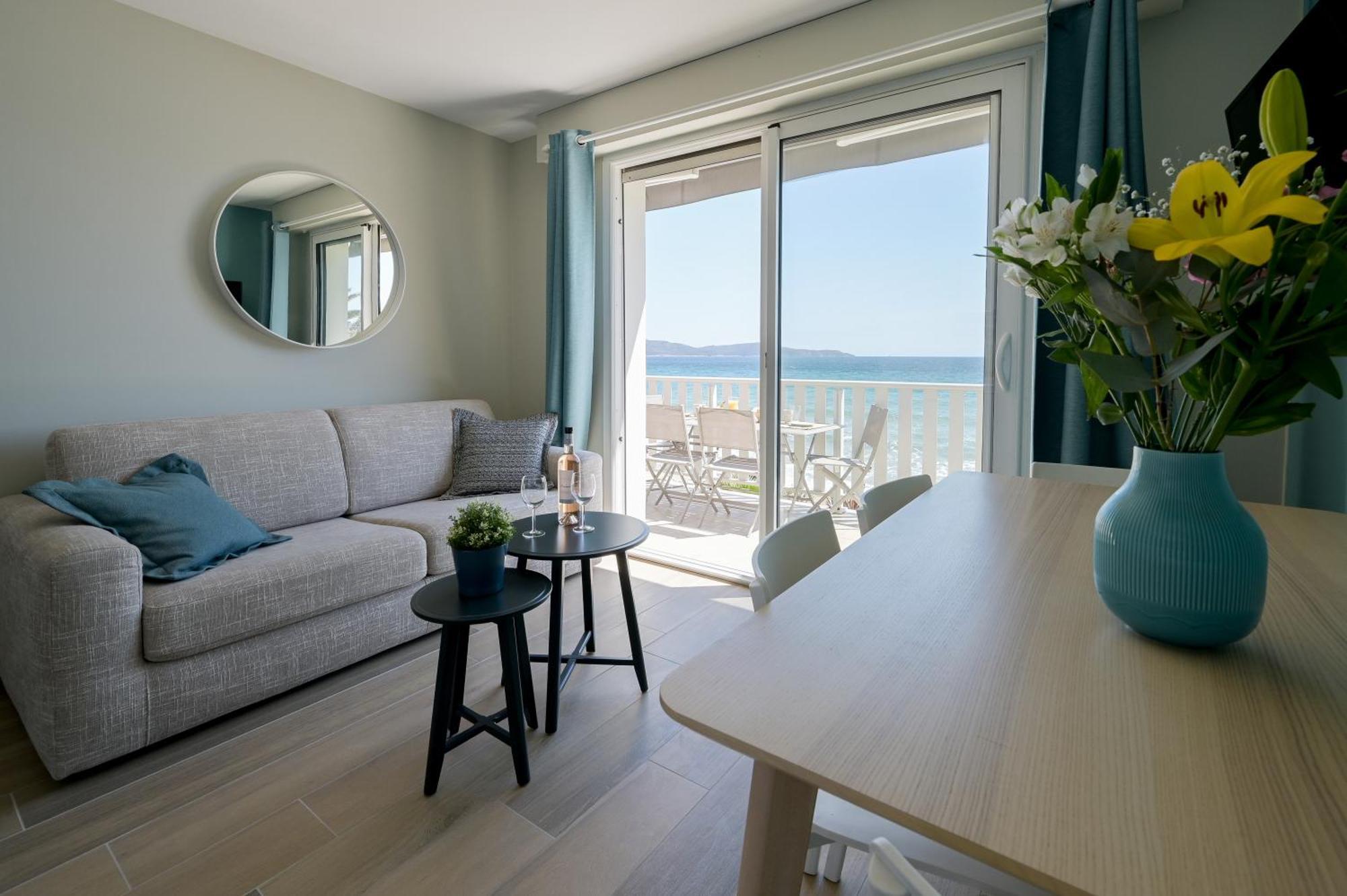 Residence La Menado Cavalaire-sur-Mer Exterior photo